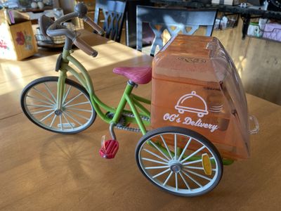 Our Generation Delivery Bike & Play Food Set
