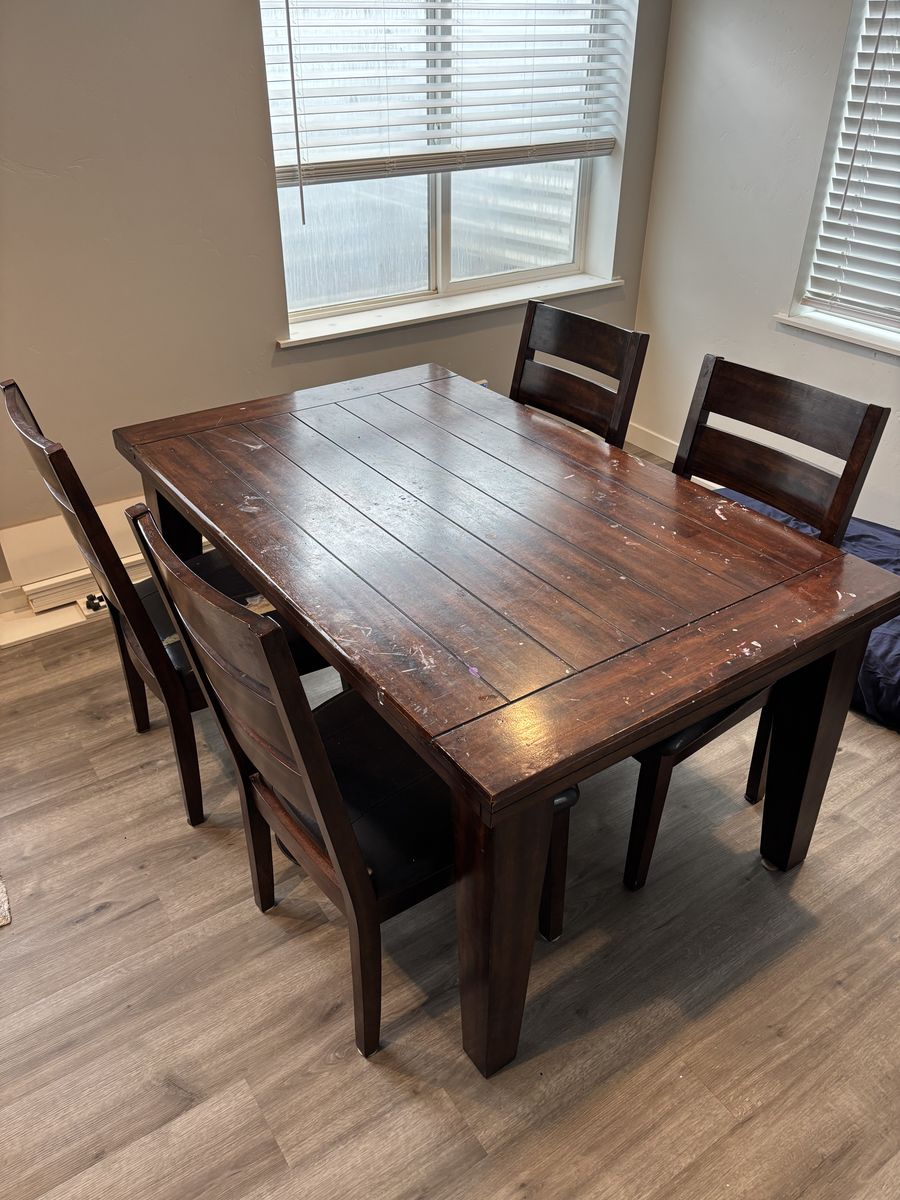 Free Table