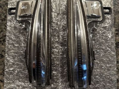 Sequential Mirror Turn Signals 2023 Toyota Tacoma