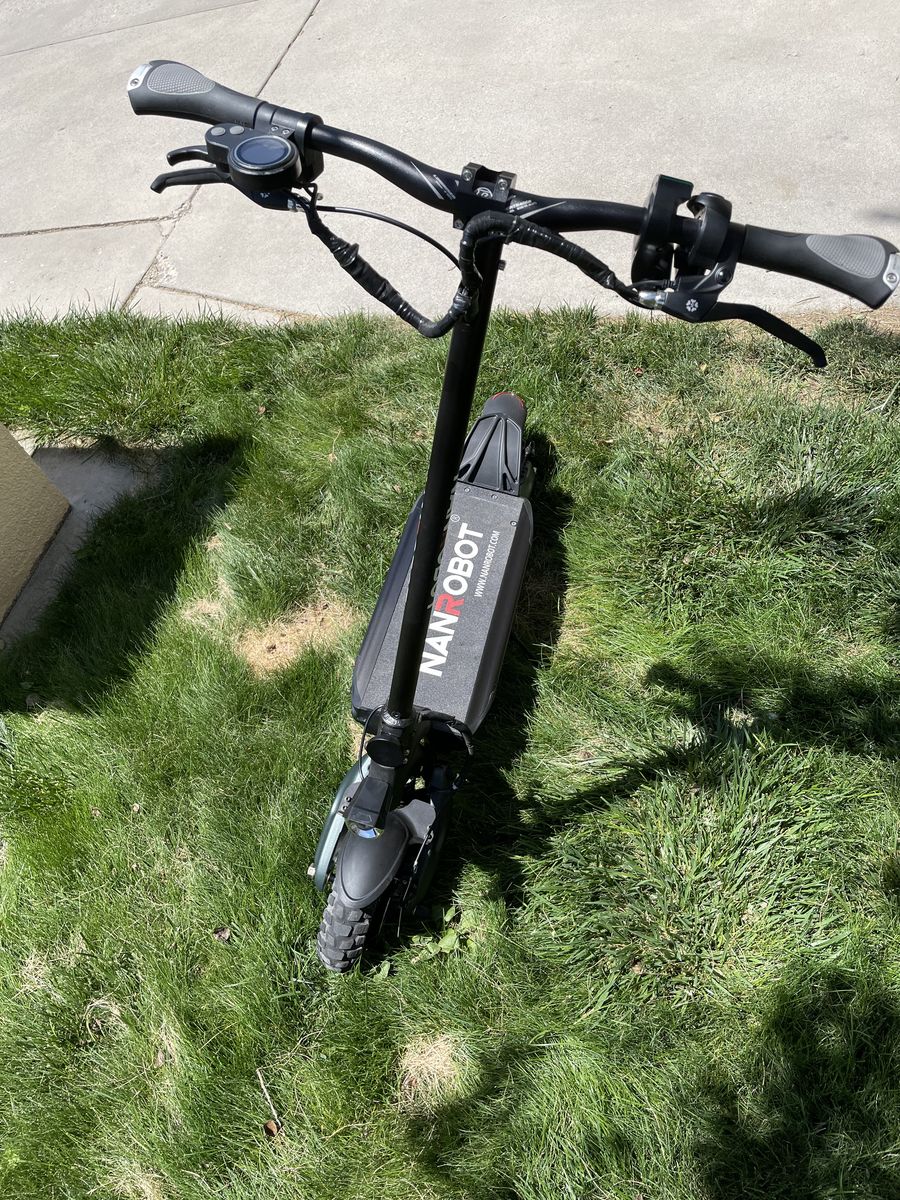 EV scooter Nanrobot D6
