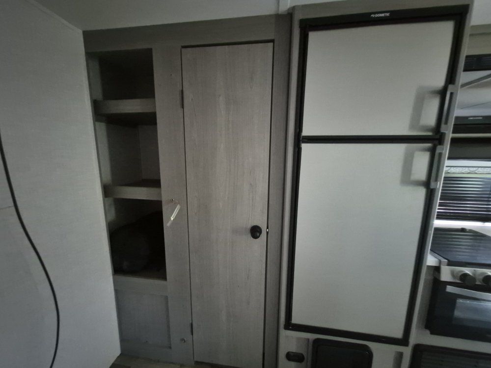 Main image 18