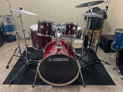 Yamaha Stage Custom Drum Kit with cymbals and accessories