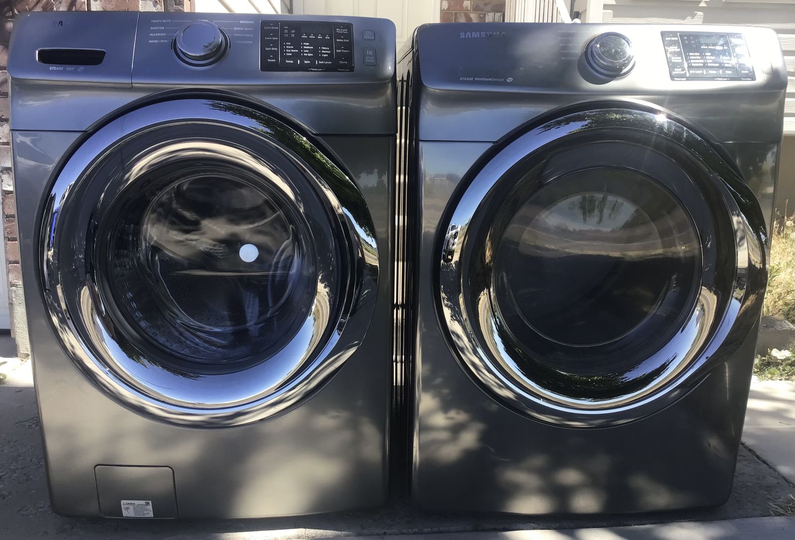 Samsung WF42H5200AP/A2 & DV42H5200EP/A3 Front Load Washer Dryer Set - Steam, Stackable