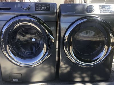 Samsung WF42H5200AP/A2 & DV42H5200EP/A3 Front Load Washer Dryer Set - Steam, Stackable