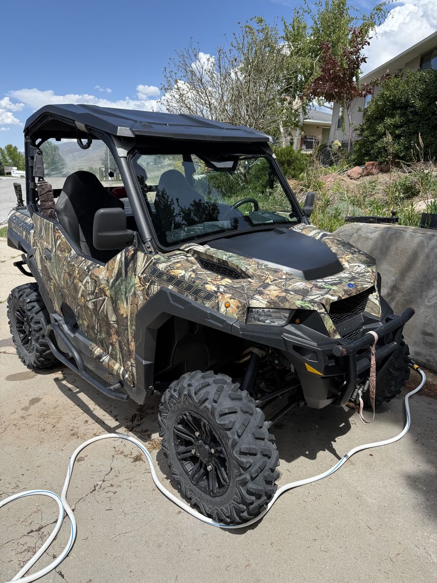 2017 POLARIS GENERAL HUNTER