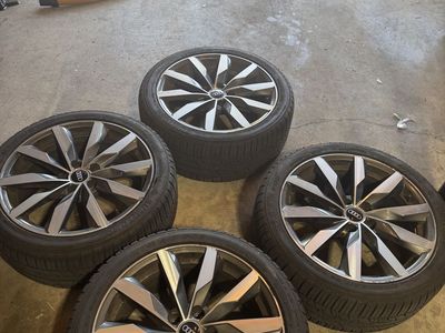 18x8" Audi Wheels with 245/40/18 5x112. Decent tread