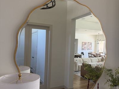 Lulu and Georgia Ondine Round Mirror – Large Gold | Like New