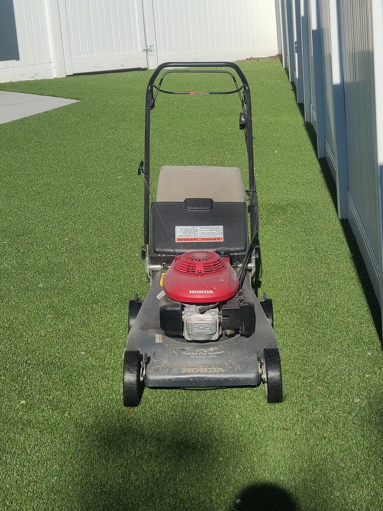 Honda lawn mower for sale