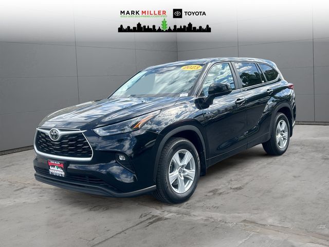 2023 Toyota Highlander LE