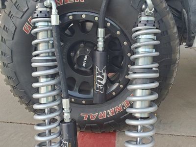 2.5×10" fox coilovers!!!!