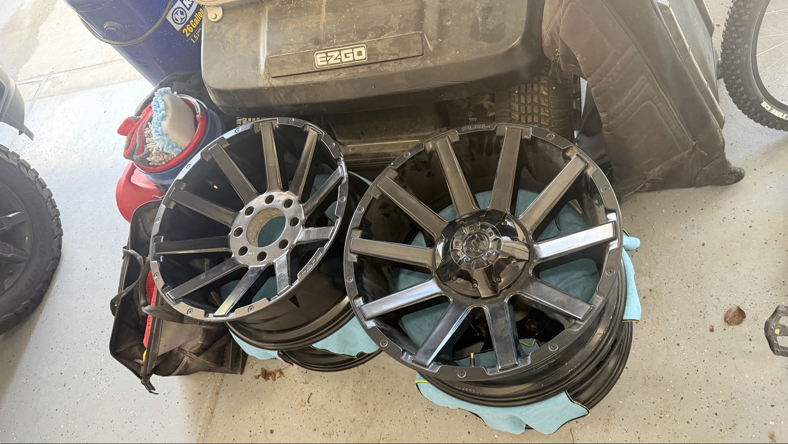 GMC Chevy 2500 3500 Fuel Contra Rims 22-10"