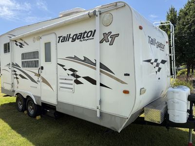 2004 Keystone Tailgator - Toyhauler
