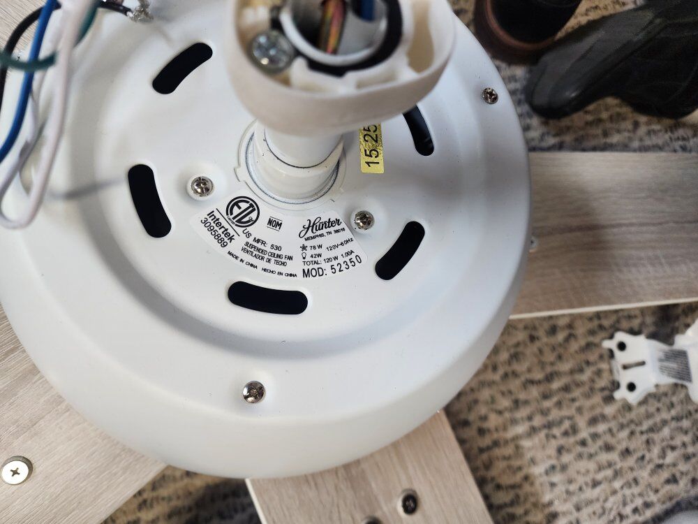 Brand New Hunter 44 inch fan