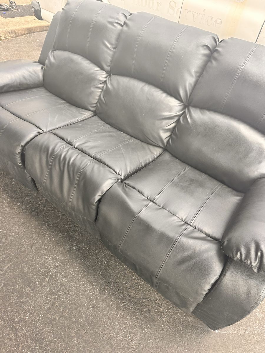Black Leather Recliner Sectional Couch - Good Condition - $350 - South Salt Lake Delivery Available