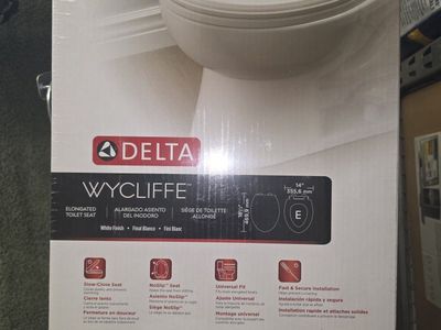 DELTA Wycliffe Elongated Toilet Seat - White, Slow-Close, No-Slip, Universal Fit