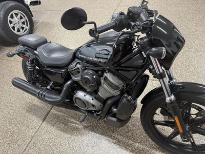 Harley Davison Nighter motorcycle