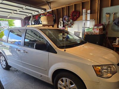 2015 DODGE GRAND CARAVAN SE