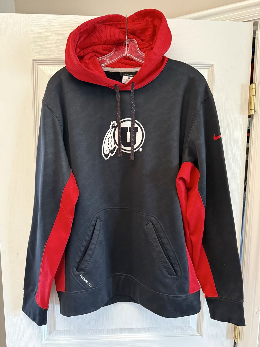 Men’s Large Nike Therma Fit Utah Utes Hoodie Sweatshirt