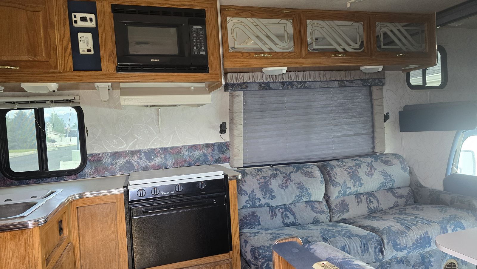 Main image 22