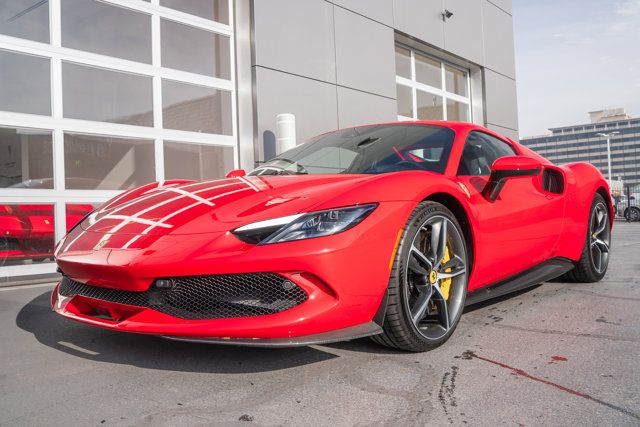 2025 Ferrari 296 GTS Base