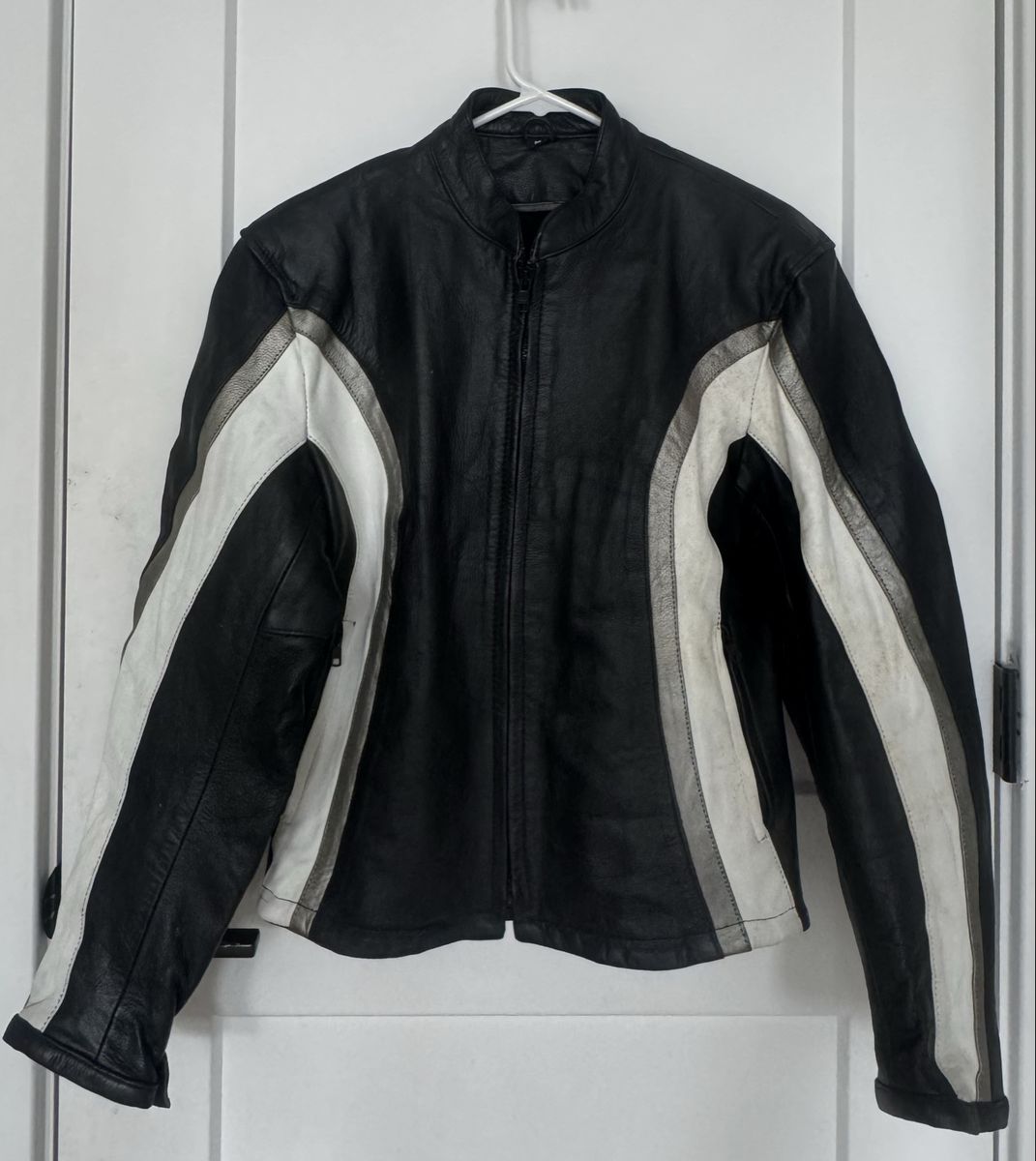 Black & White Leather Motorcycle Riding Jacket - Size Medium