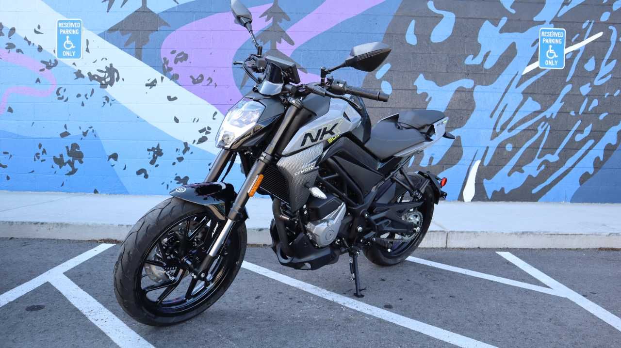 2026 CFMOTO 300NK