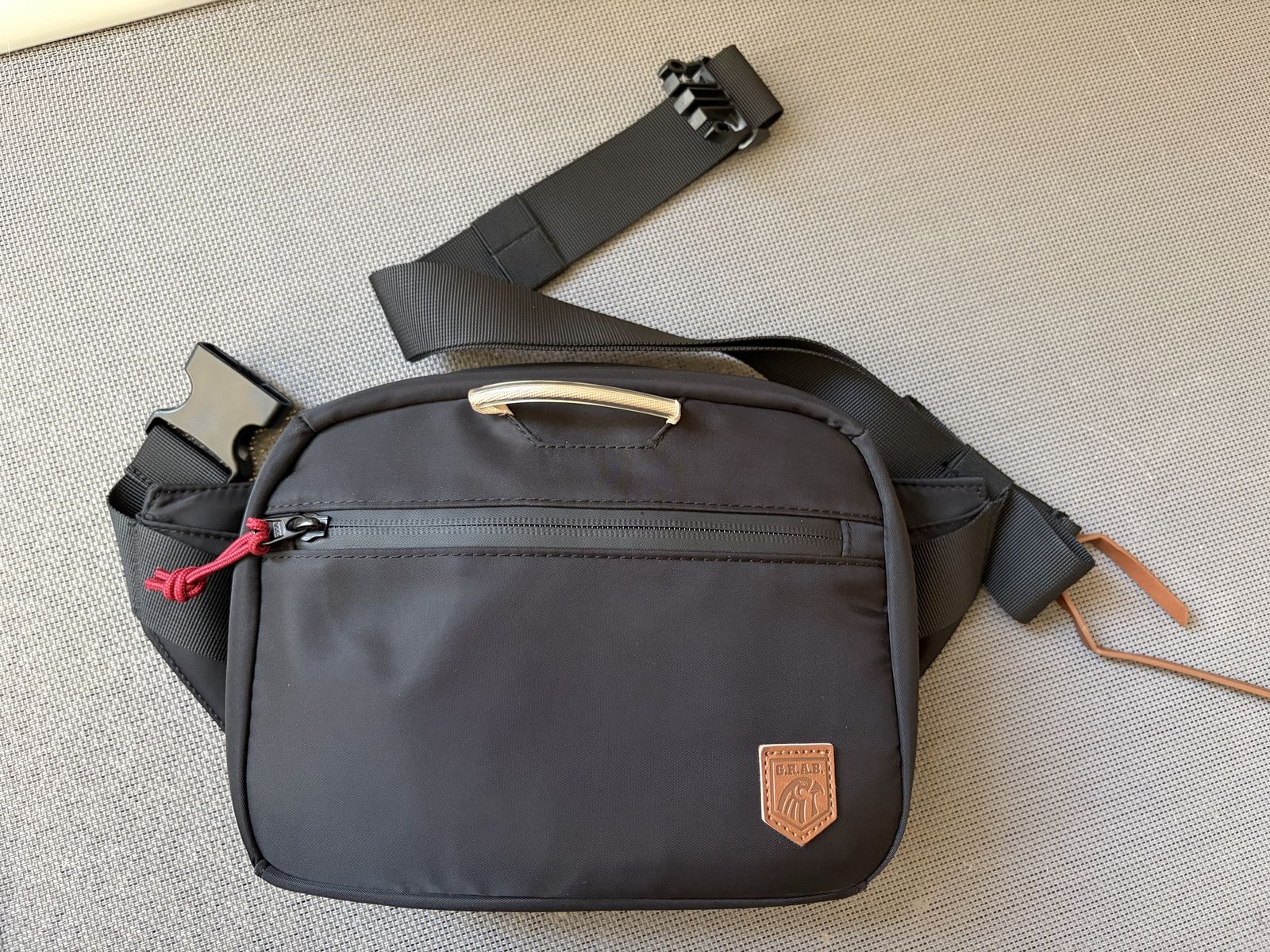 Grab Bag Gear Gunslinger Conceal Carry EDC Bag + NeoMag Universal Holster Mount