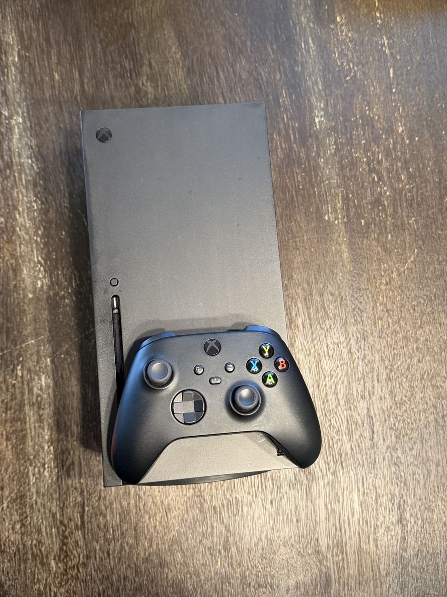 Microsoft Xbox Series X 1TB Console with Wireless Controller - Used, Excellent Condition