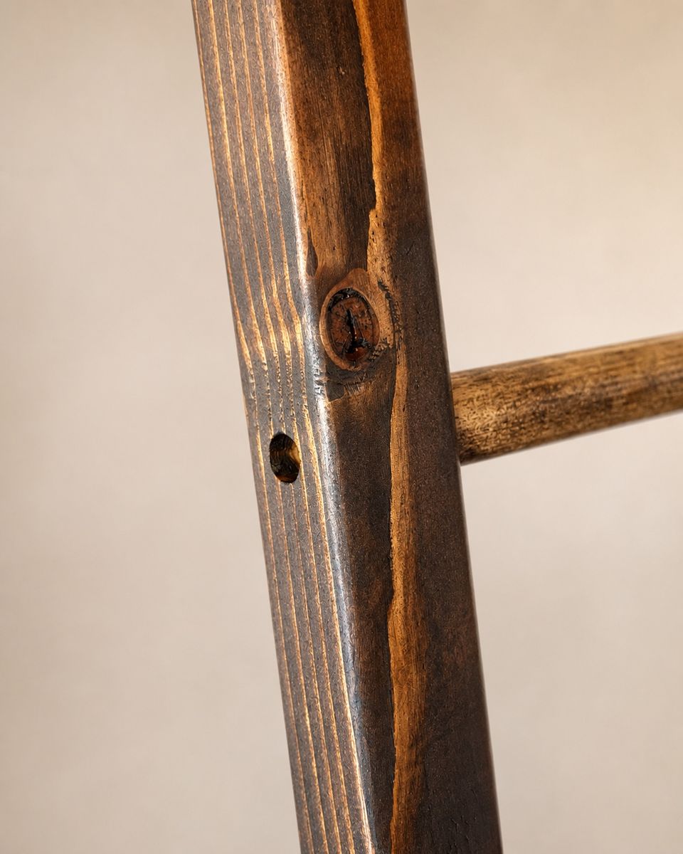 Main image 4