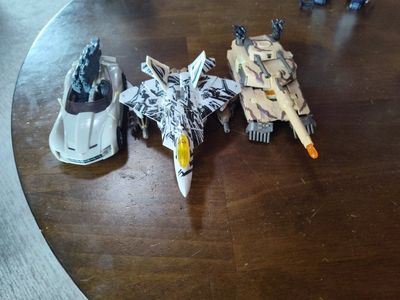 Bayverse Transformers