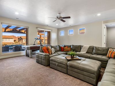 Paradise Village 84