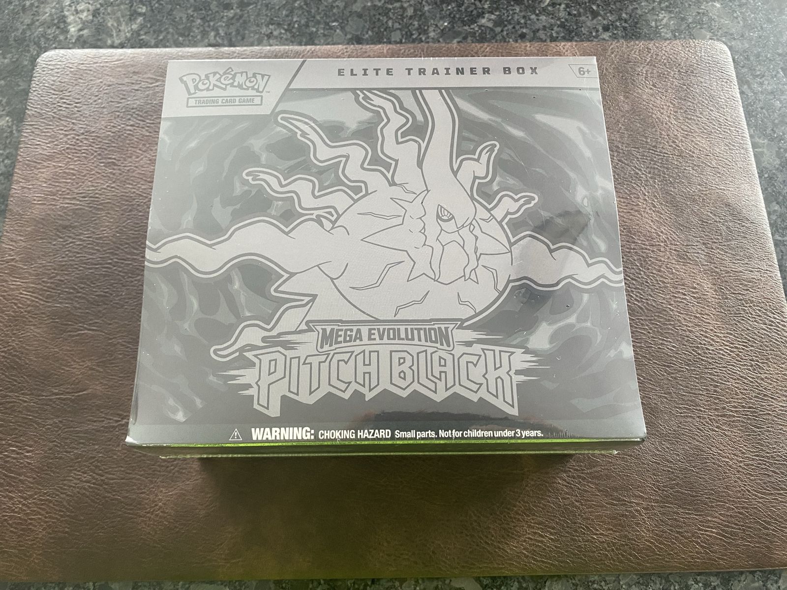 Pokemon Mega Evolution Pitch Black Elite Trainer Box ETB