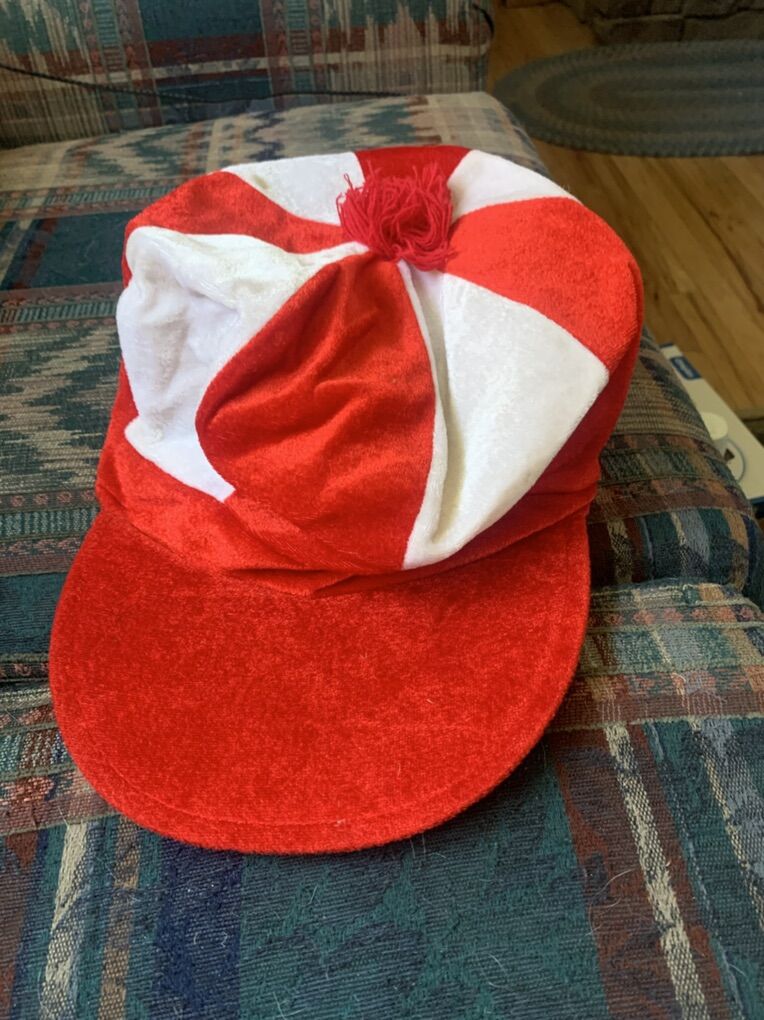 Red And White Hat With Pom Pom Halloween Costume