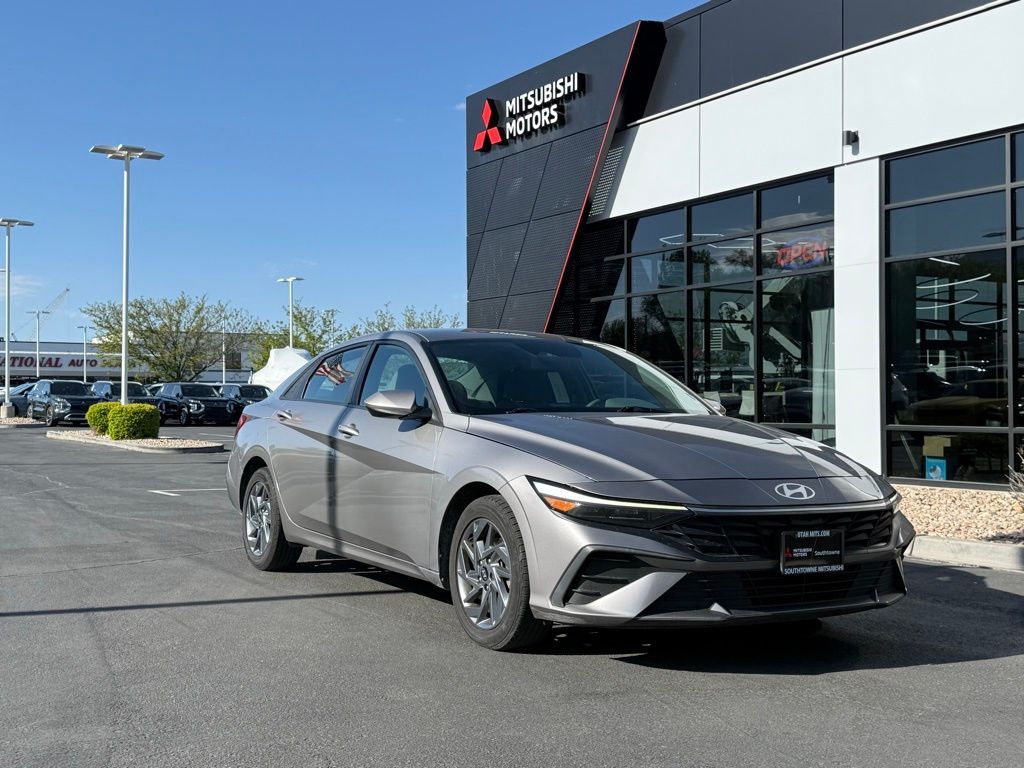 2024 Hyundai Elantra SEL