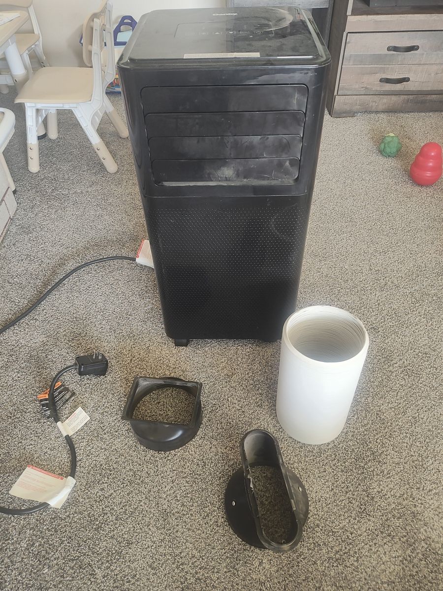 Danby 5000 BTU portable Air conditioner