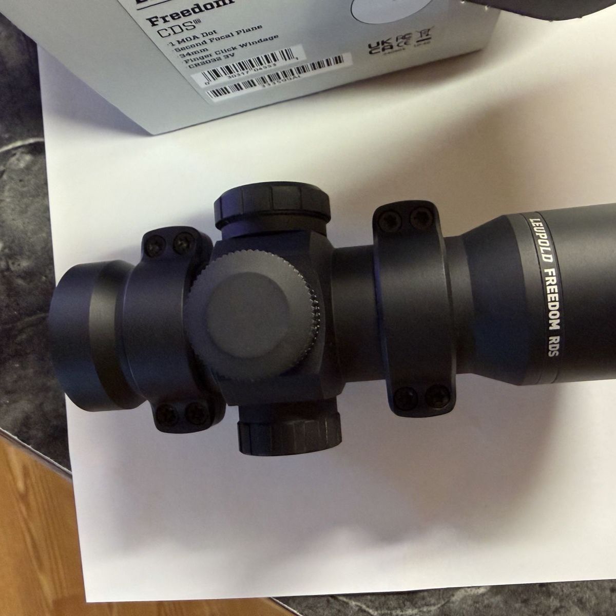 Leupold Freedom RDS 186280 1 MOA Dot CDS Red Dot Sight with Mount