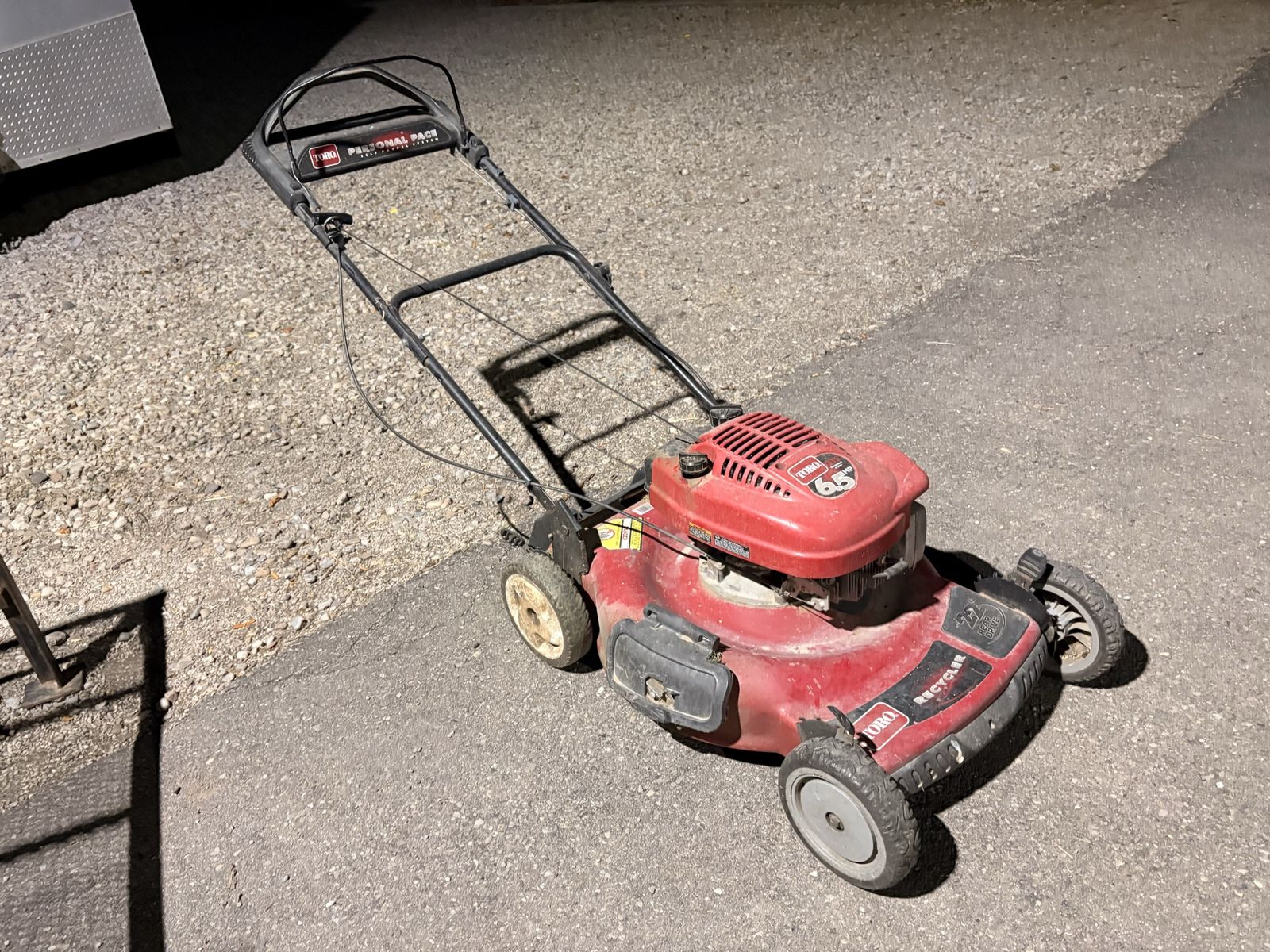 Toro Personal Pace Recycler 22" 6.5 HP GTS Gas Push Mower