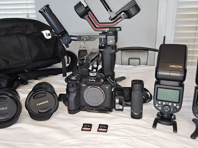 Sony A7IV Photography Package! Like New!