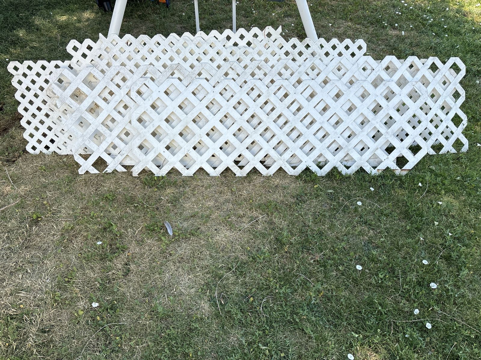 White Plastic Lattice Fence Panels - Lot of 6