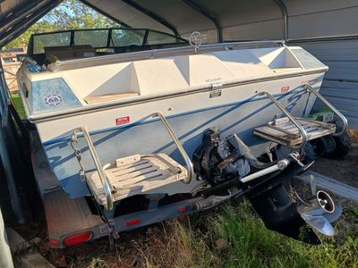 1983 wellcraft elite200