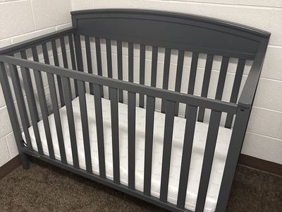 Grace Convertible Crib
