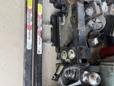 Equal-i-zer Sway Control Weight Distribution Hitch - 14,000lbs
