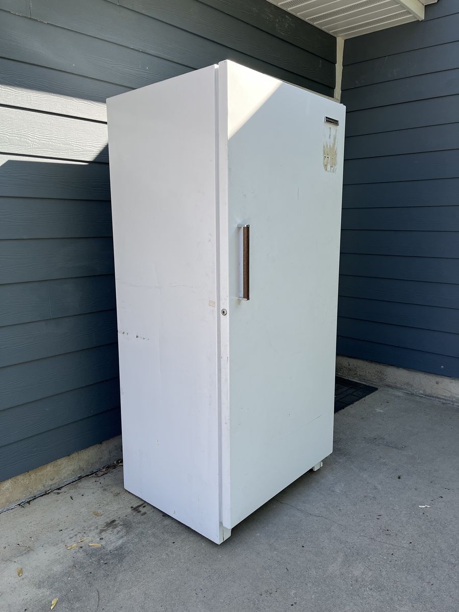 Working White-Westinghouse Upright Freezer