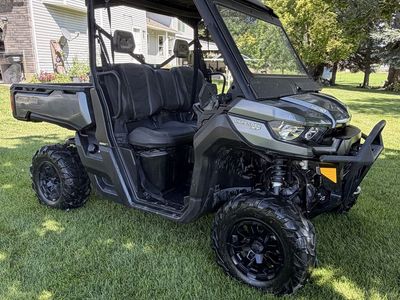 2022 HD 10 CAN AM DEFENDER XT