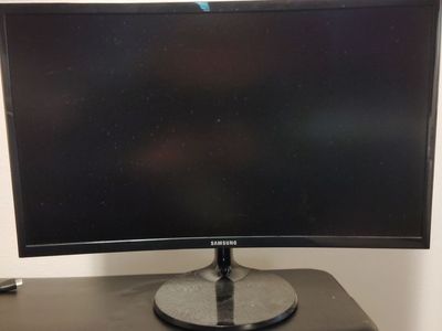Samsung 24 inch monitor 1080P