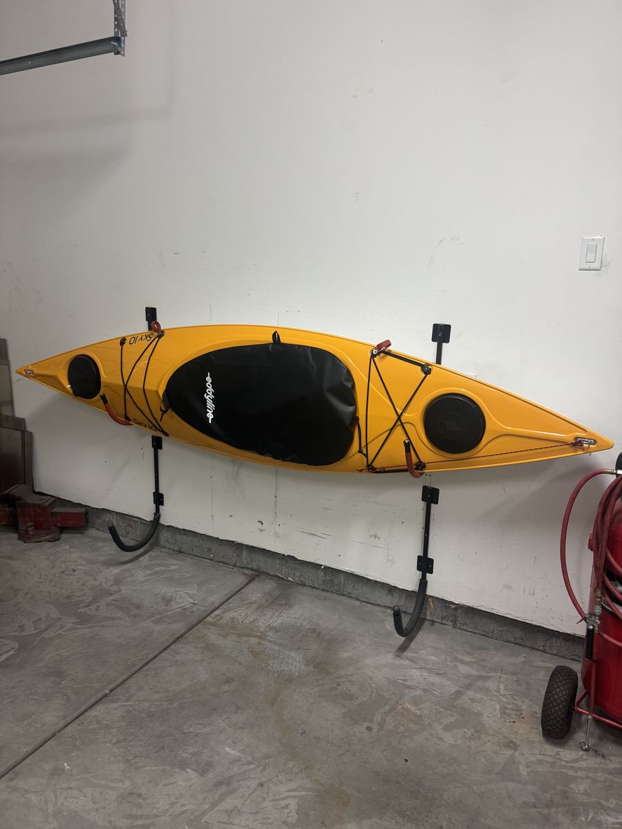 Eddyline Sky 10 kayak