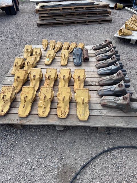 CAT Excavator Bucket Teeth Tips
