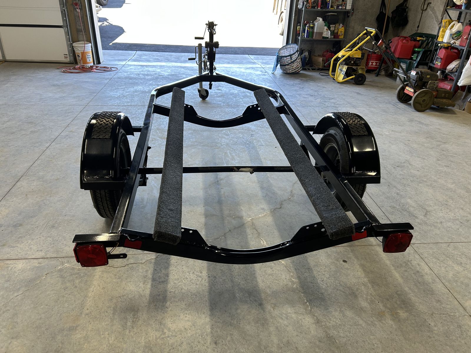 Main image 6