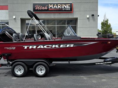 2025 Tracker Pro Guide V-175 Combo with a 150 HP Mercury Outboard And a 9.9 Pro Kicker !!!