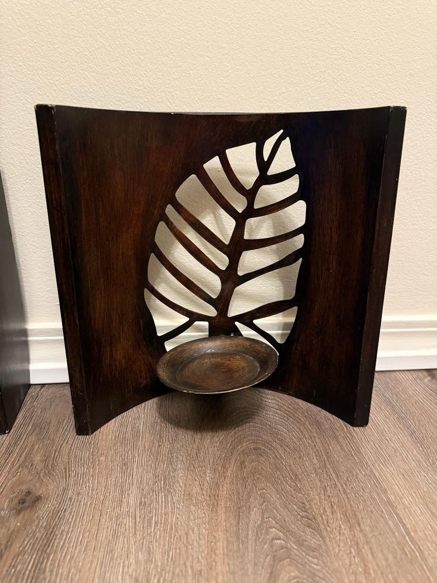Main image 3